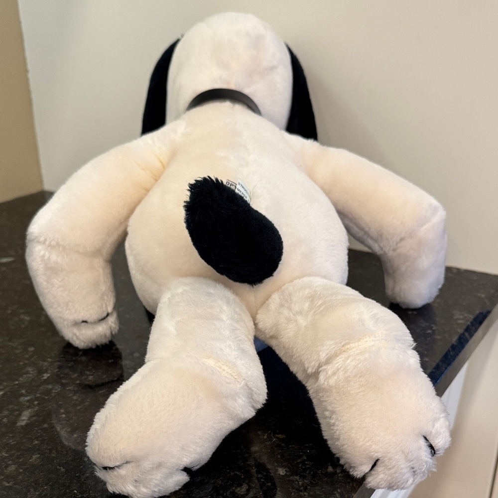 Vintage 1968 SNOOPY Plush Stuffed Toy Dog Peanuts United Feature Syndicate USA - Picture 6 of 9